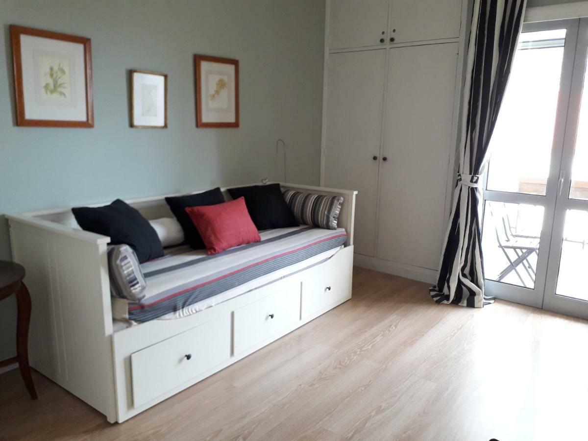 Peaceful Top Floor Apt W Balconies - Cambridge Right - Ac Funchal  Bagian luar foto