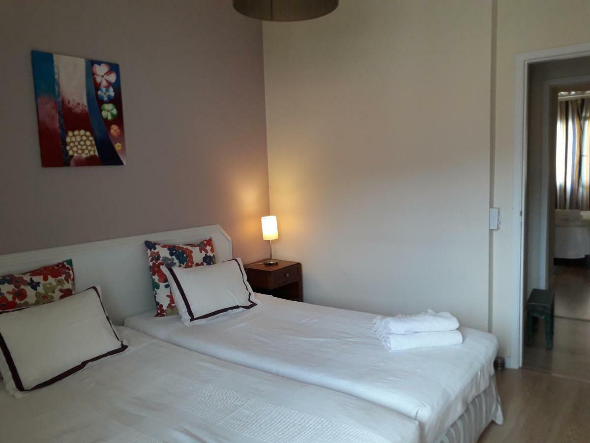Peaceful Top Floor Apt W Balconies - Cambridge Right - Ac Funchal  Bagian luar foto
