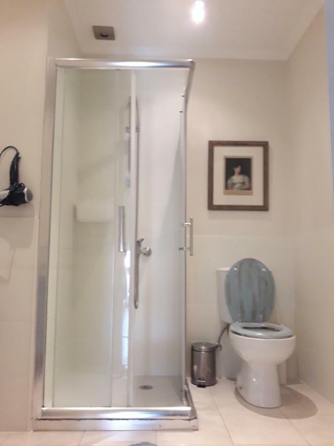 Peaceful Top Floor Apt W Balconies - Cambridge Right - Ac Funchal  Bagian luar foto